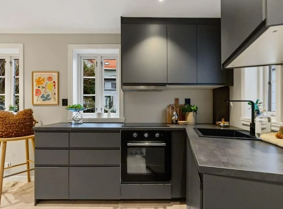 Stay L The Town House Bergen Holiday home